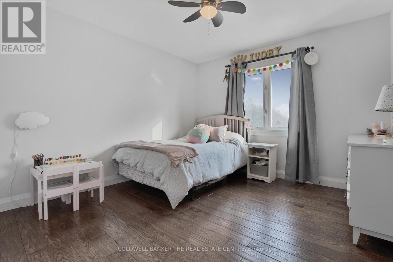 202 Clarence Street, Clearview, Ontario  L0M 1S0 - Photo 23 - S12360139