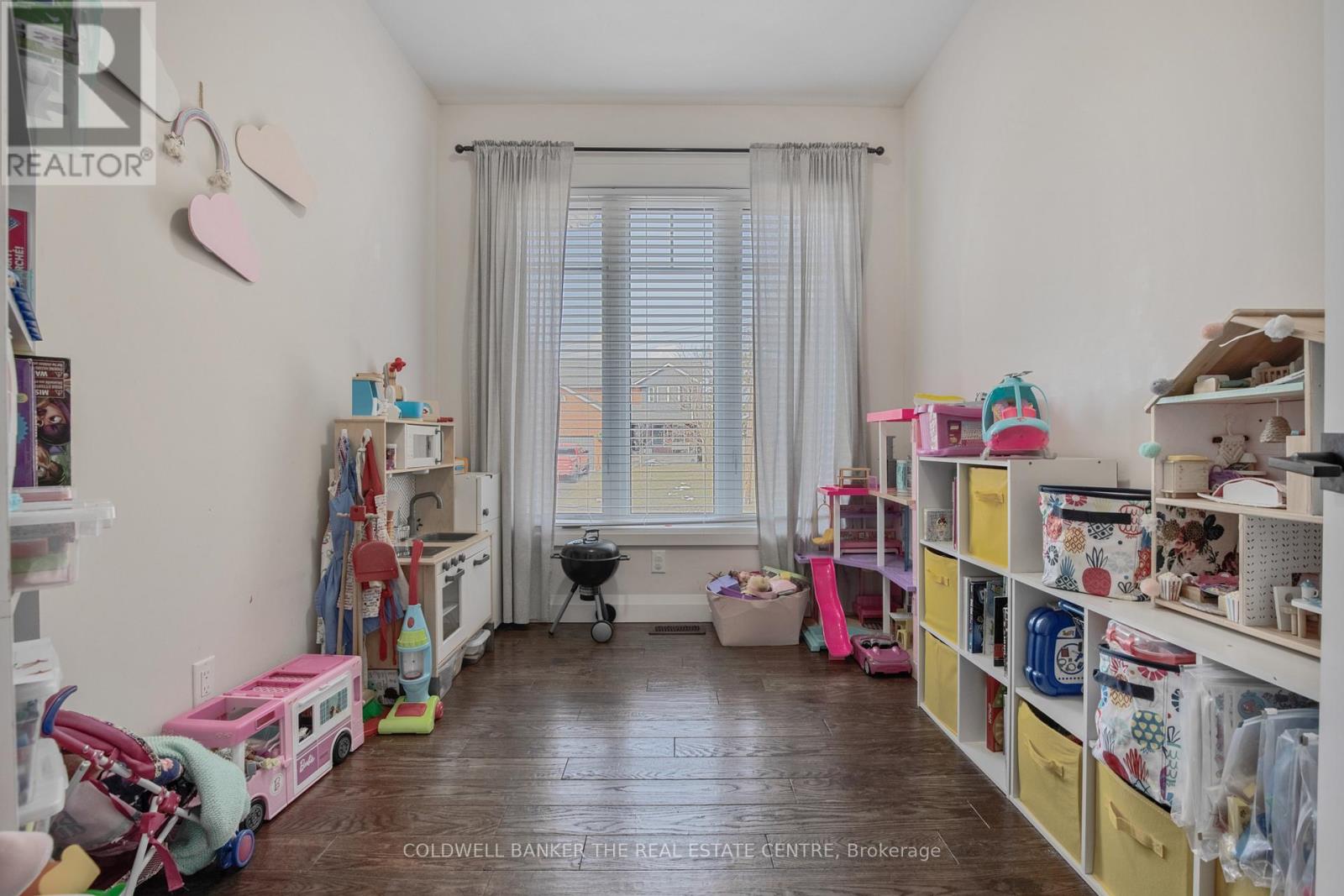 202 Clarence Street, Clearview, Ontario  L0M 1S0 - Photo 29 - S12360139