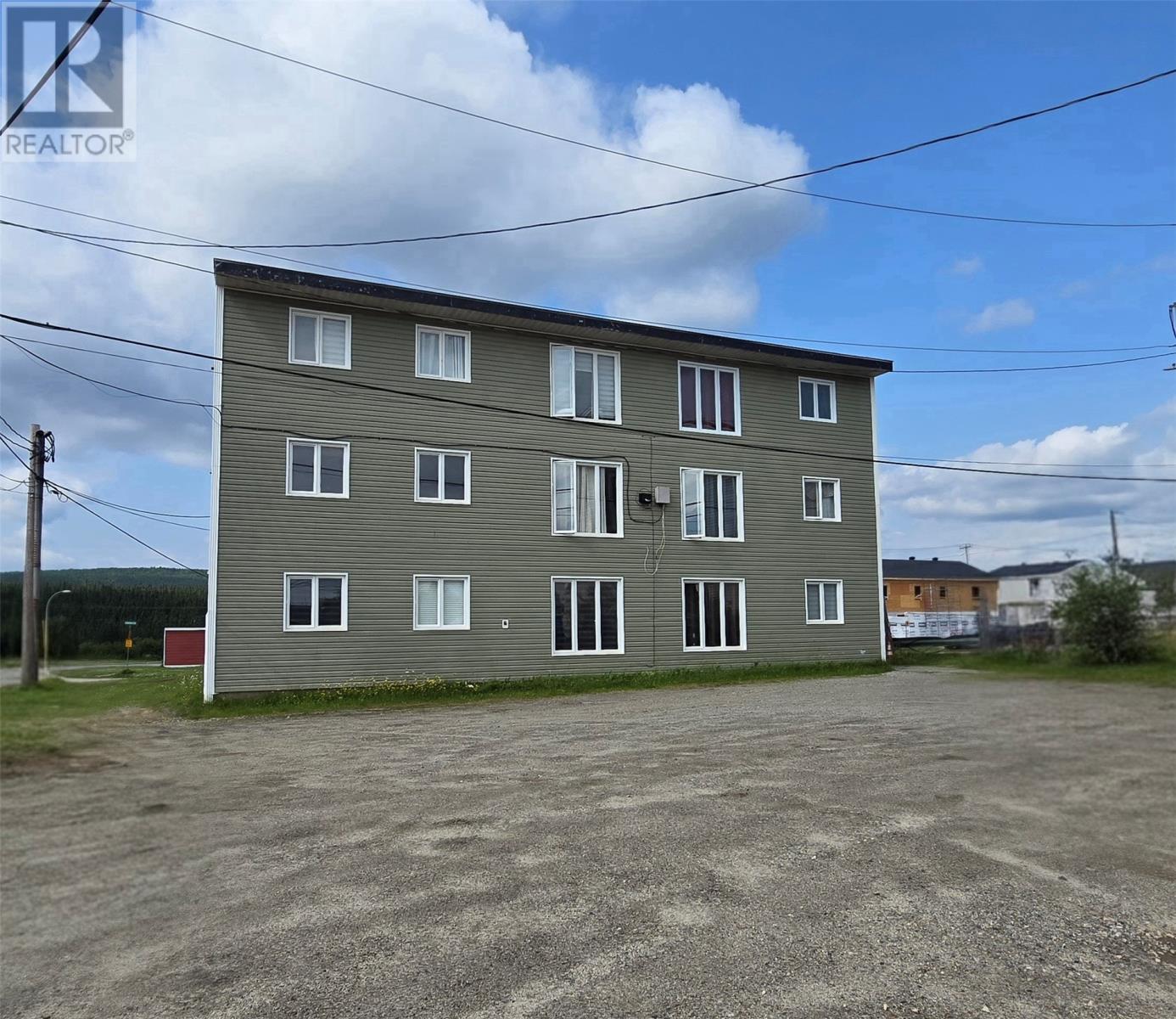 1001 Bartlett Drive, Labrador City, Newfoundland & Labrador  A2V 2V8 - Photo 2 - 1288384