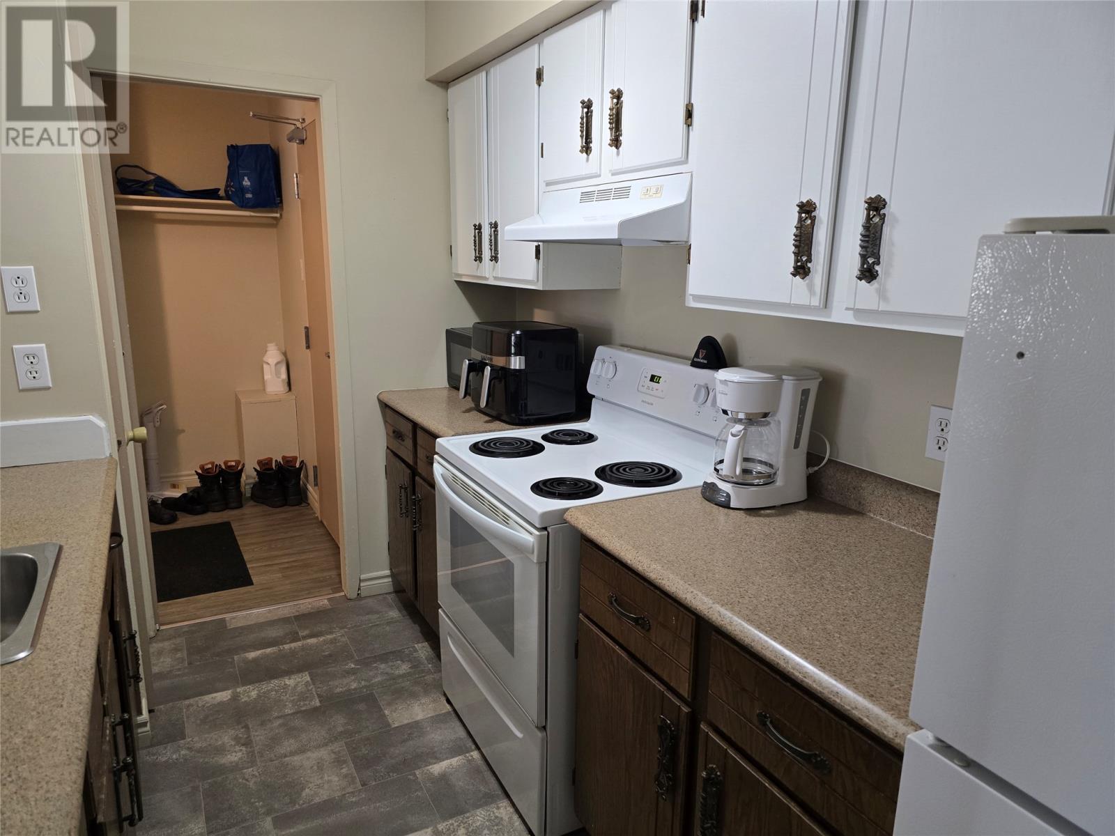 1001 Bartlett Drive, Labrador City, Newfoundland & Labrador  A2V 2V8 - Photo 25 - 1288384