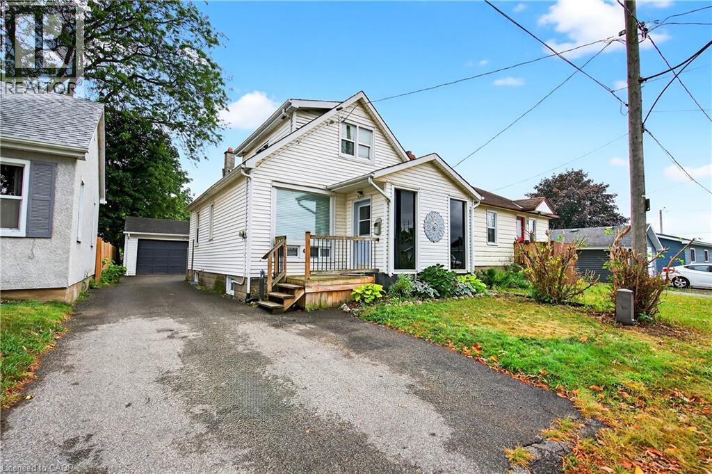 4 Rose Street, St. Catharines, Ontario  L2S 2W7 - Photo 1 - 40746790