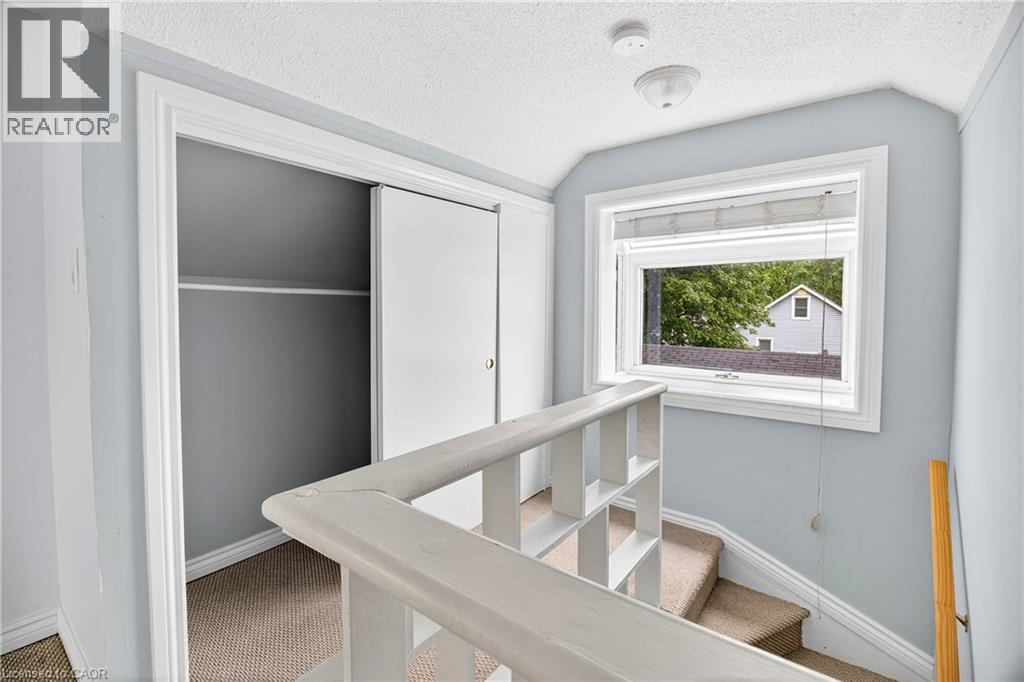 4 Rose Street, St. Catharines, Ontario  L2S 2W7 - Photo 14 - 40746790