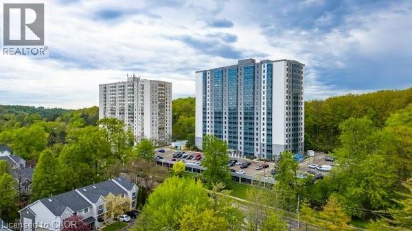 Property at 55 GREEN VALLEY Drive Unit# 1009 image 2
