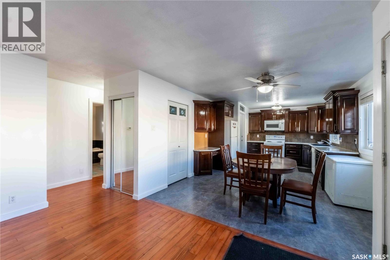 1314 Henleaze Avenue, Moose Jaw, Saskatchewan  S6H 3W2 - Photo 5 - SK011706