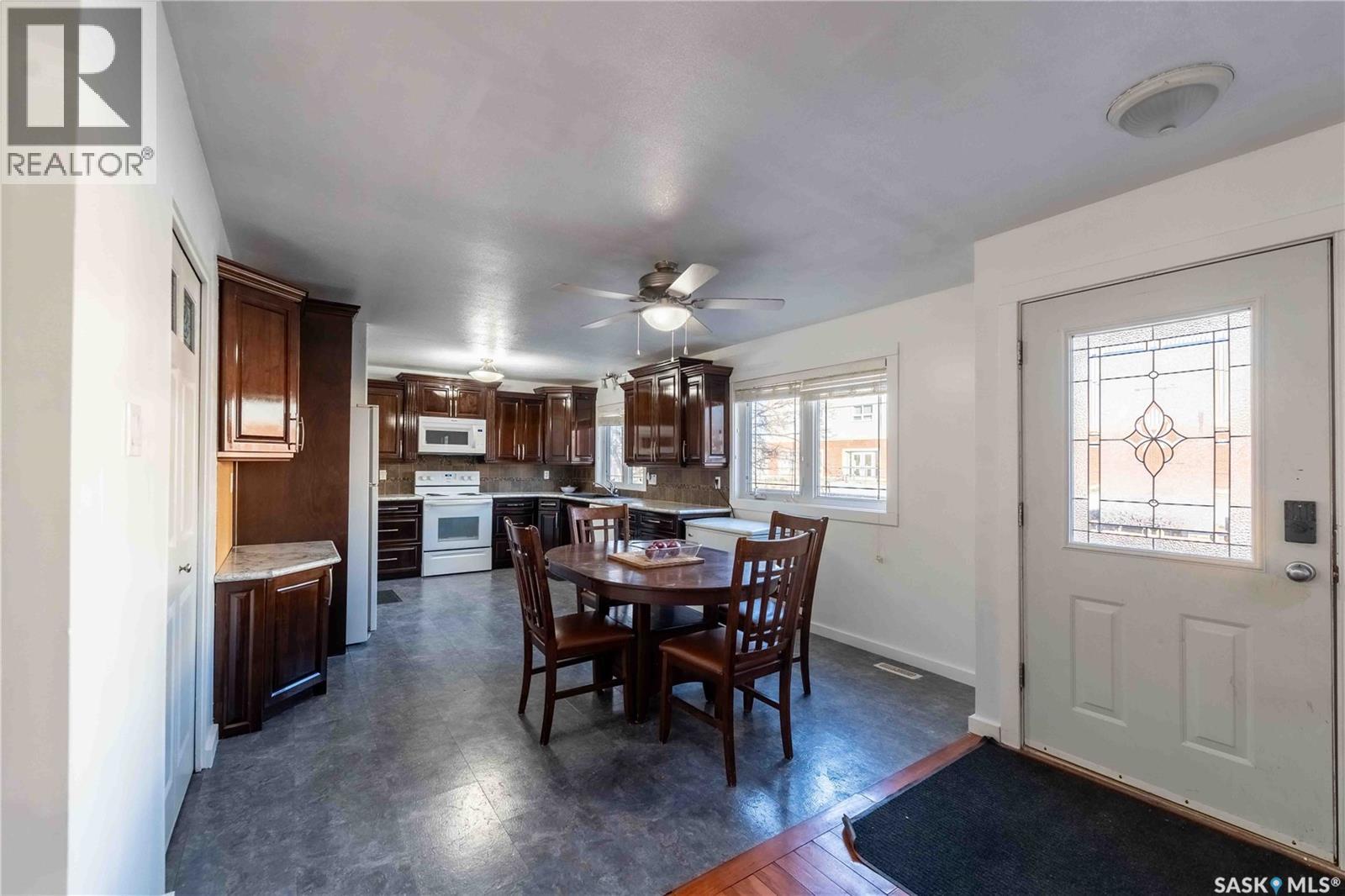 1314 Henleaze Avenue, Moose Jaw, Saskatchewan  S6H 3W2 - Photo 6 - SK011706
