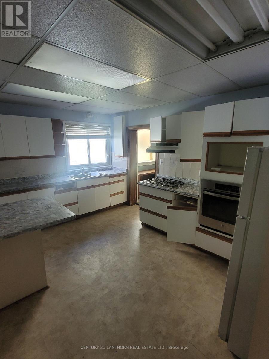 88 - 86 - 88 West Street S, Greater Napanee, Ontario  K7R 2P2 - Photo 21 - X12360170