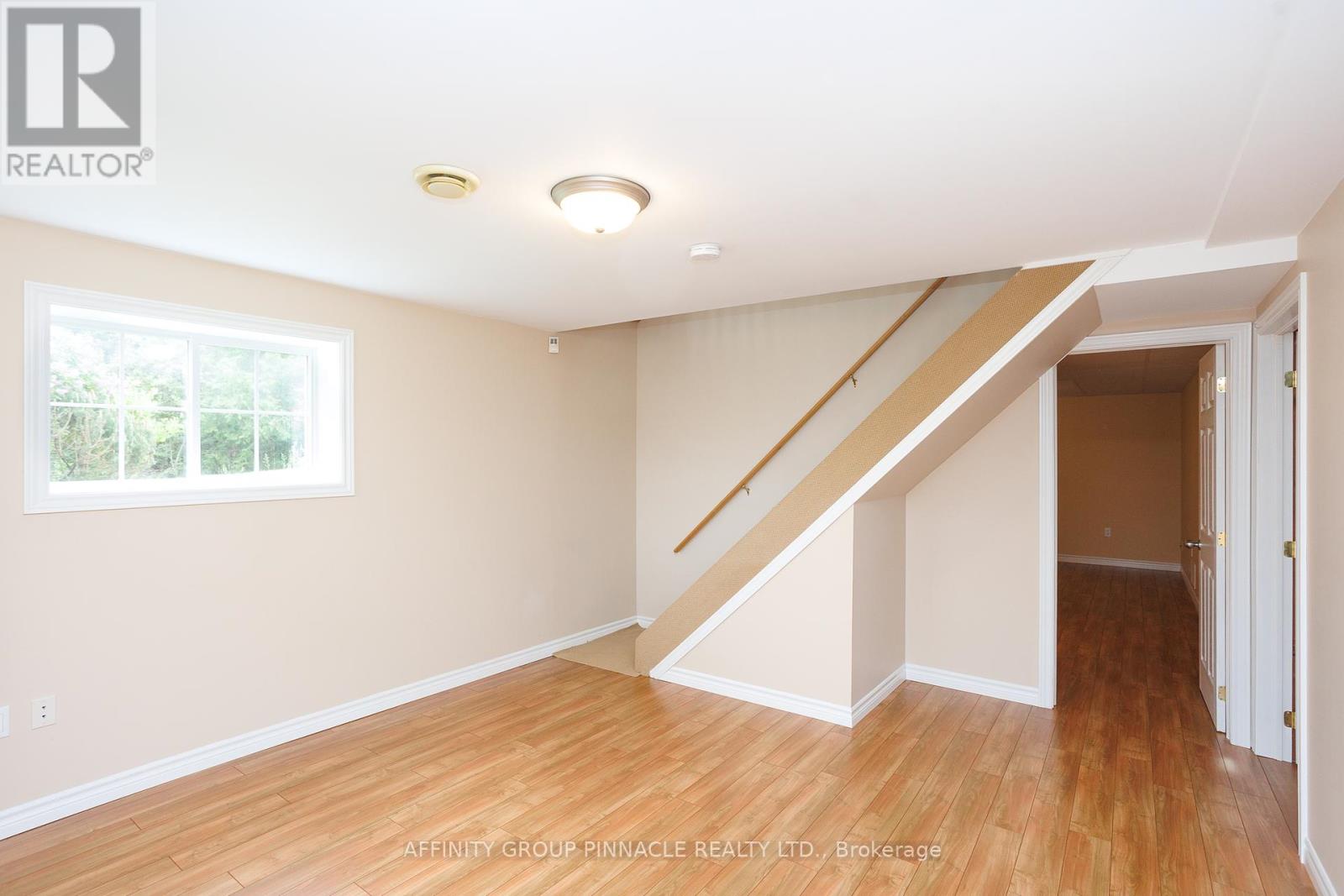 10 Champlain Boulevard, Kawartha Lakes, Ontario  K9V 0H9 - Photo 20 - X12360216