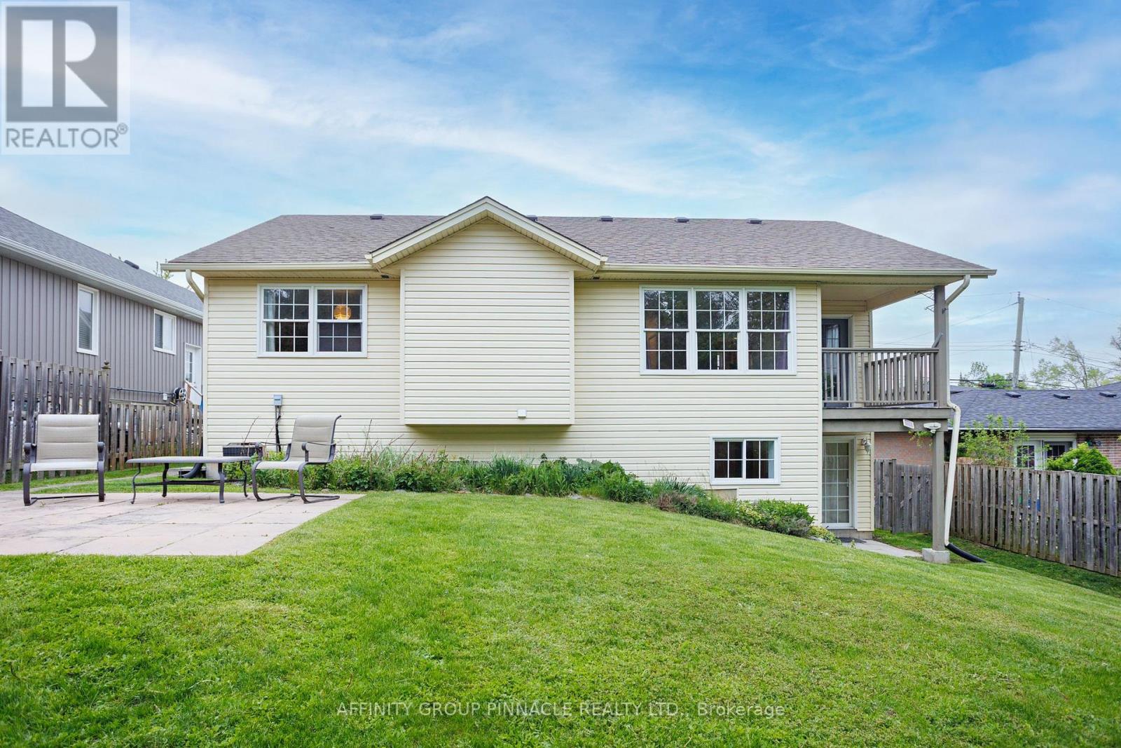 10 Champlain Boulevard, Kawartha Lakes, Ontario  K9V 0H9 - Photo 28 - X12360216