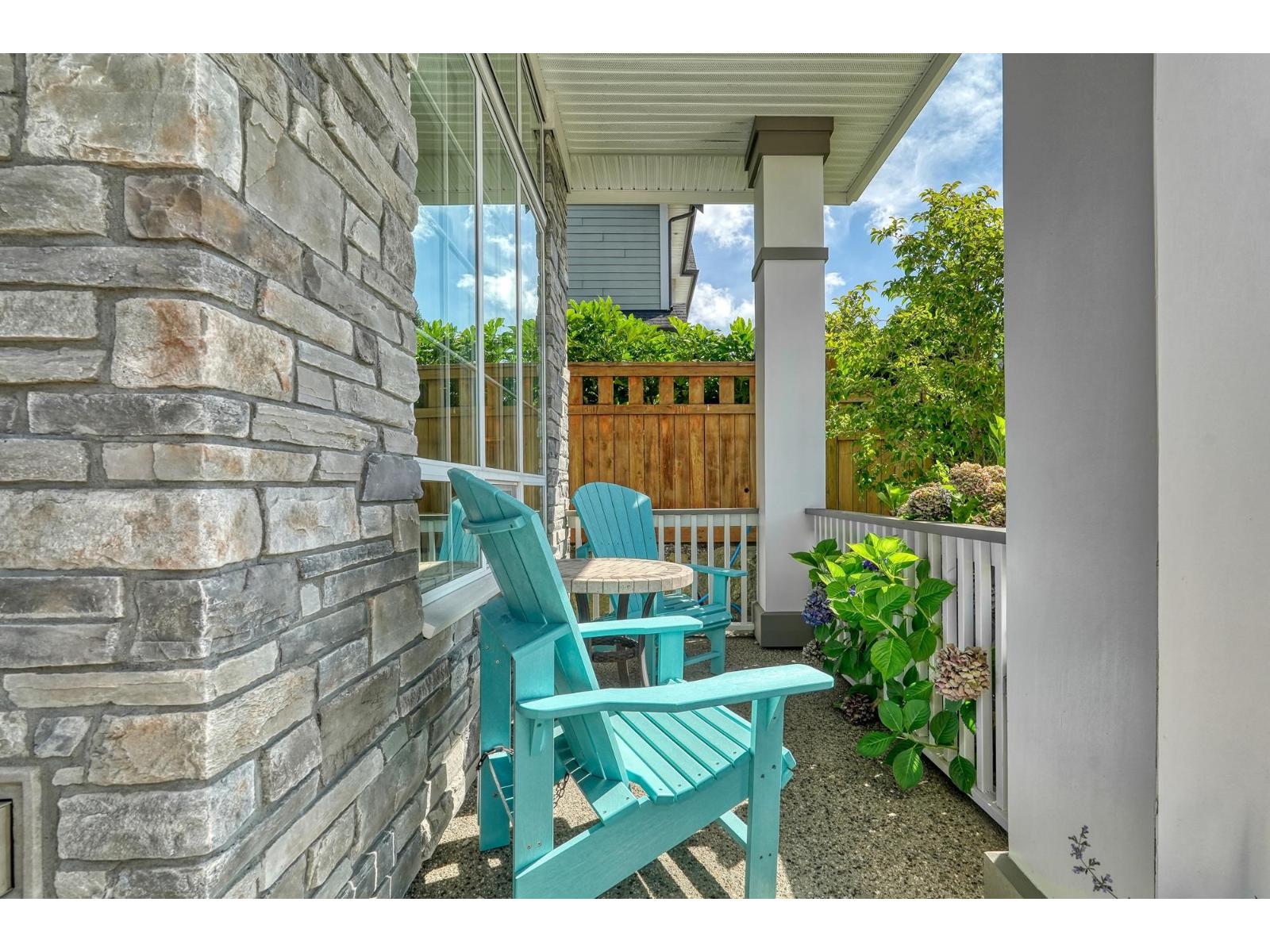 16091 28 Avenue, Surrey, British Columbia  V3Z 3W1 - Photo 3 - R3039742