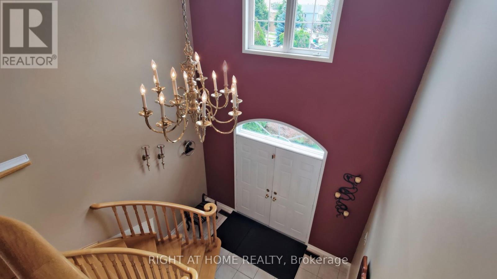 102 Mullis Crescent, Brampton, Ontario  L6Y 4T1 - Photo 21 - W12334754