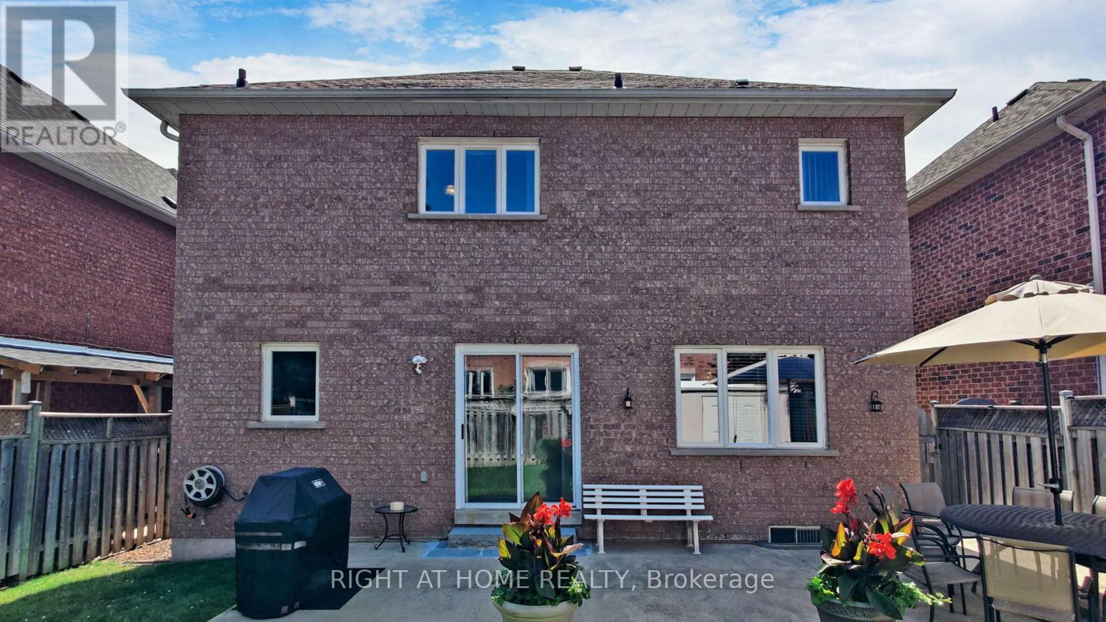 102 Mullis Crescent, Brampton, Ontario  L6Y 4T1 - Photo 38 - W12334754