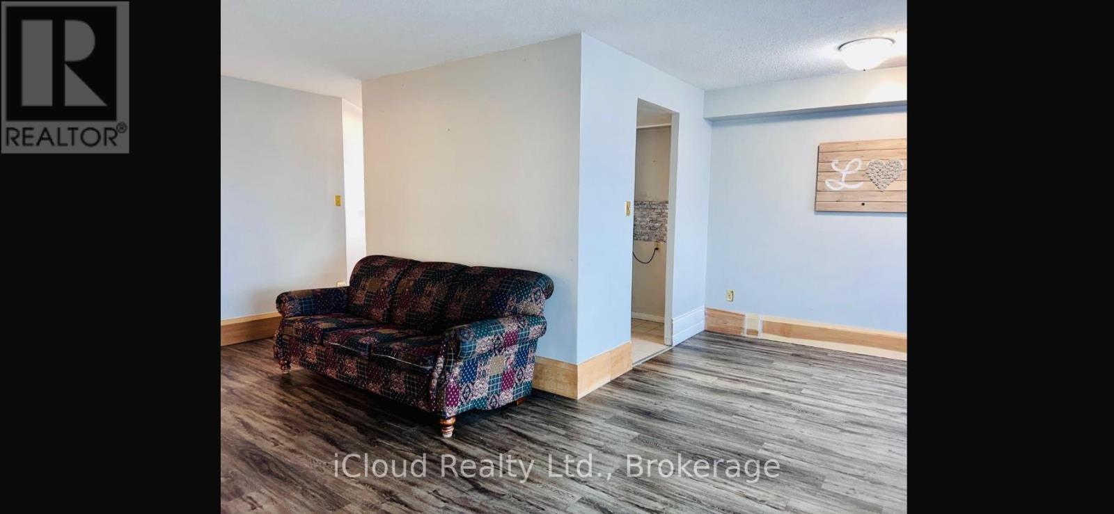 1504 - 10 Malta Avenue, Brampton (Fletcher's Creek South), Ontario  L6Y 4G6 - Photo 9 - W12360089