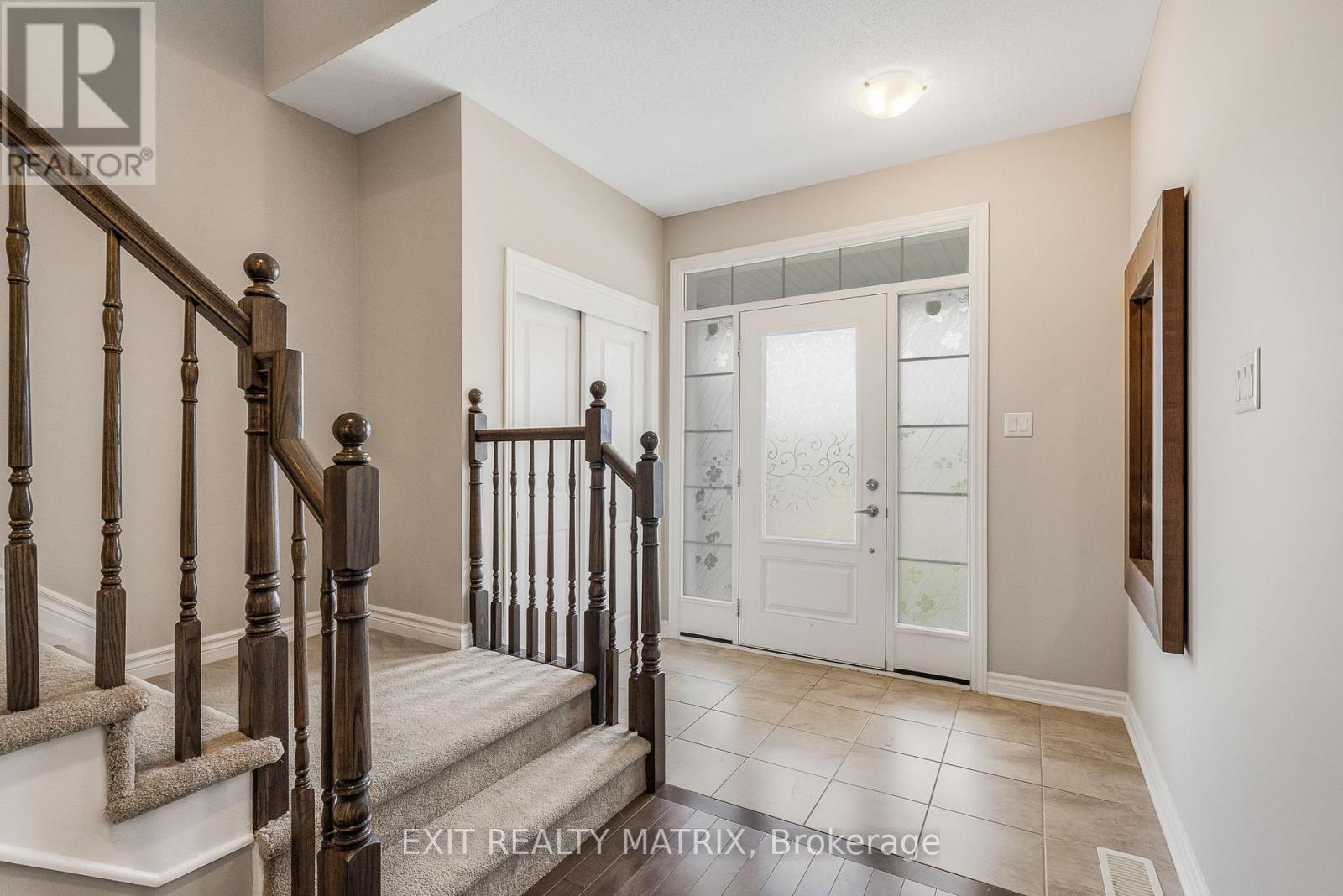 Property at 682 DECOEUR DRIVE image 3