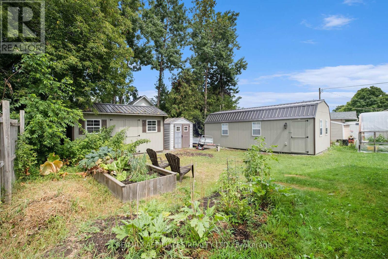 Property at 28 5TH STREET image 3