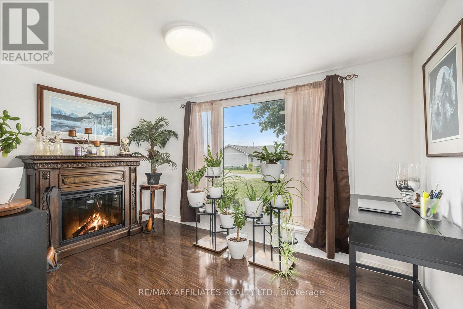 Property at 28 5TH STREET image 4