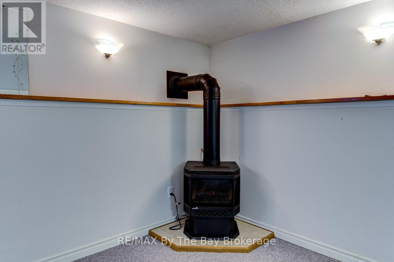 26 Timberland Crescent, Wasaga Beach, Ontario  L9Z 1G7 - Photo 29 - S12360156