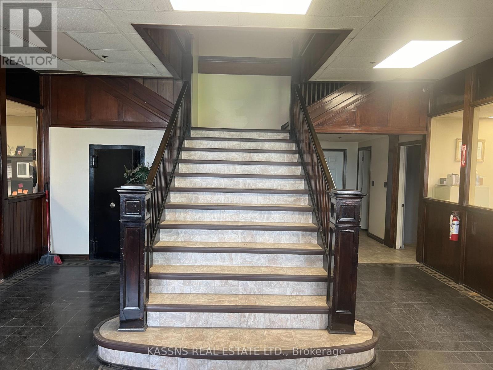 37 MILL STREET W, Chatham-Kent, Ontario