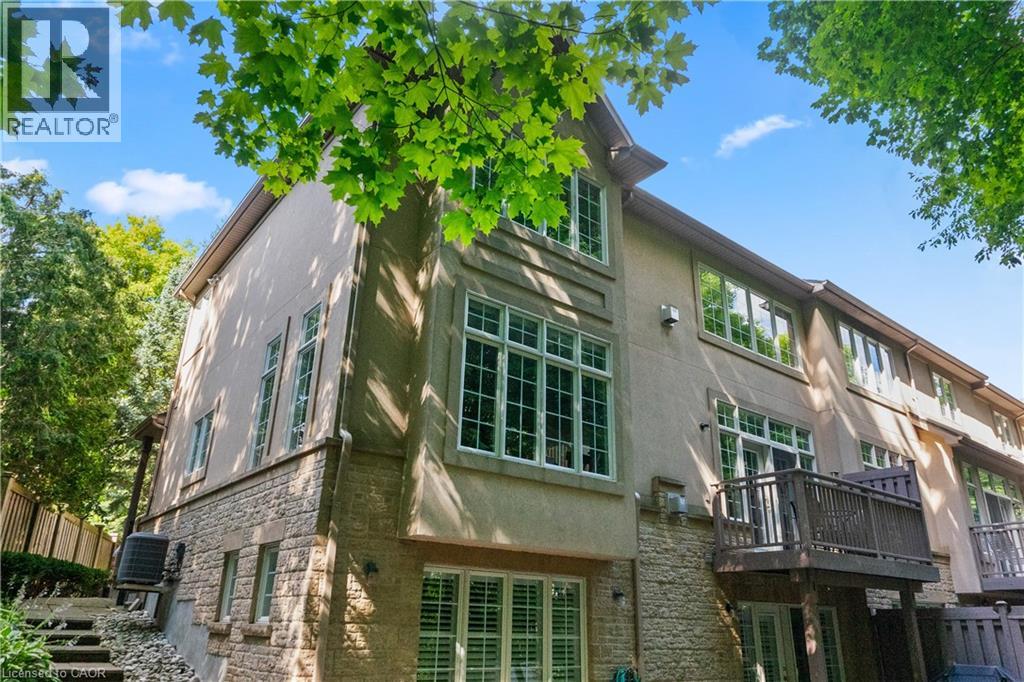 2303 Hill Ridge Court Unit# 16, Oakville, Ontario  L6M 3N3 - Photo 2 - 40762761