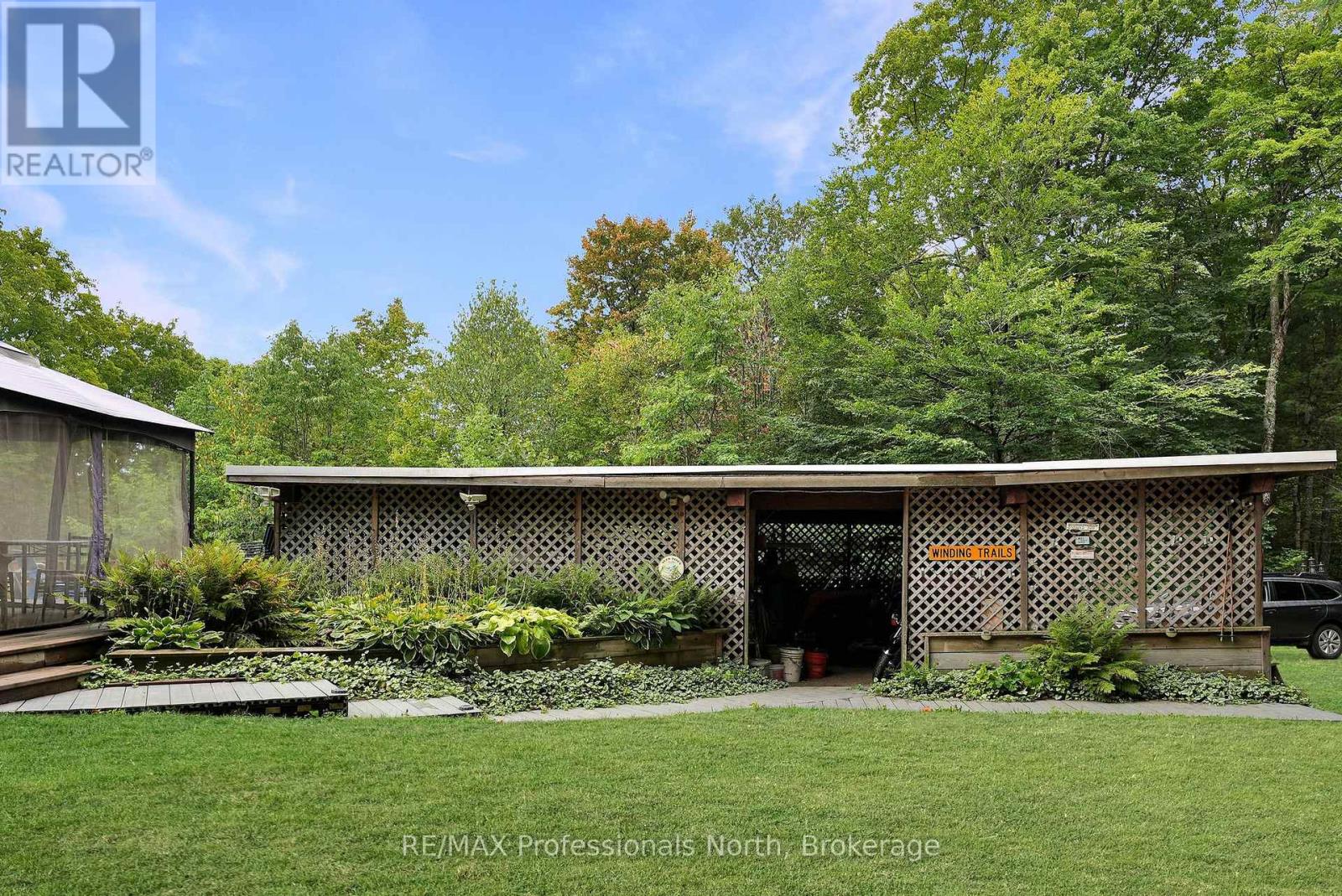 17359 Highway 35, Algonquin Highlands, Ontario  K0M 1S0 - Photo 46 - X12360192