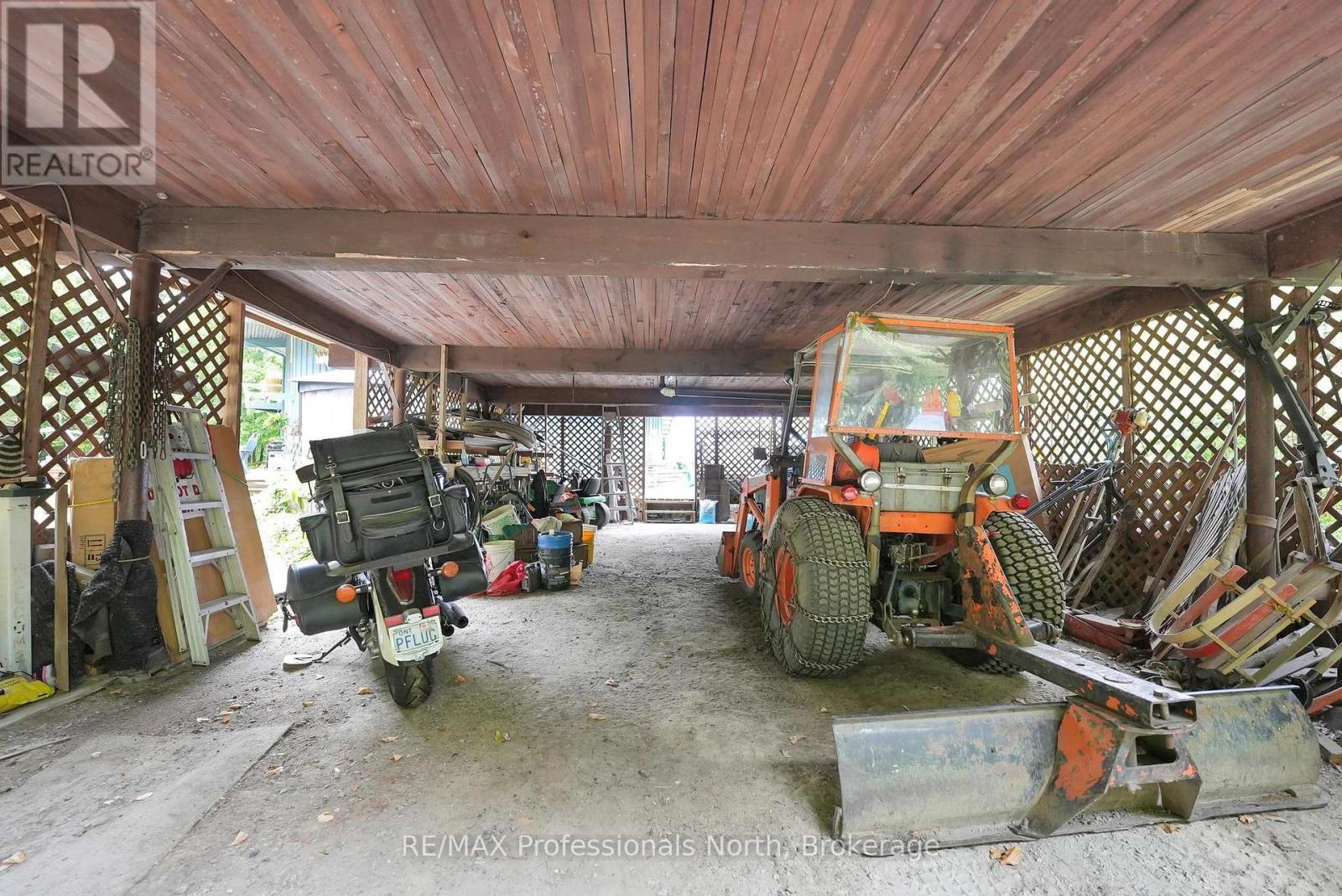 17359 Highway 35, Algonquin Highlands, Ontario  K0M 1S0 - Photo 47 - X12360192