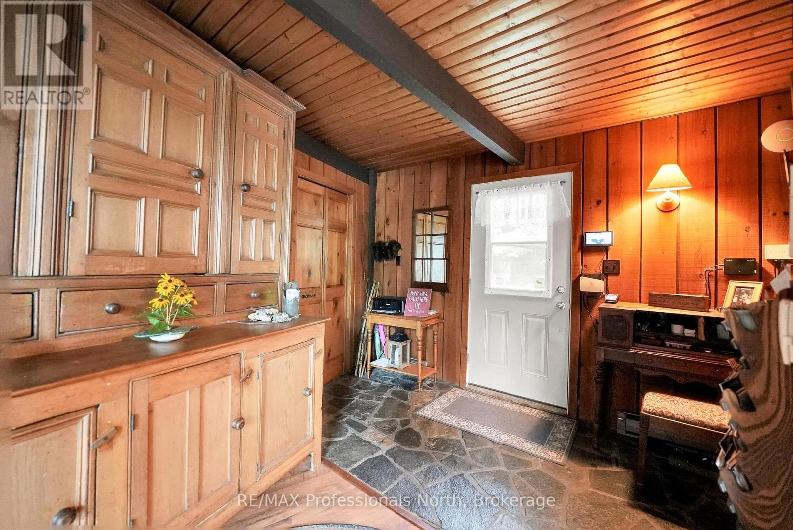 17359 Highway 35, Algonquin Highlands, Ontario  K0M 1S0 - Photo 8 - X12360192