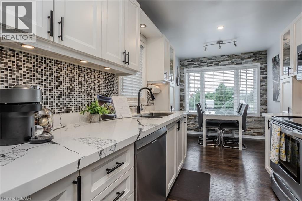 4336 Fairview Street, Burlington, Ontario  L7L 7A3 - Photo 4 - 40762745