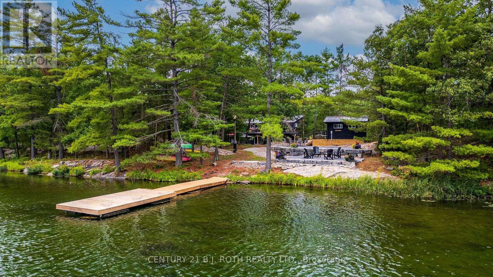 3193 Muskoka Street, Severn, Ontario  L0K 2B0 - Photo 9 - S12356341