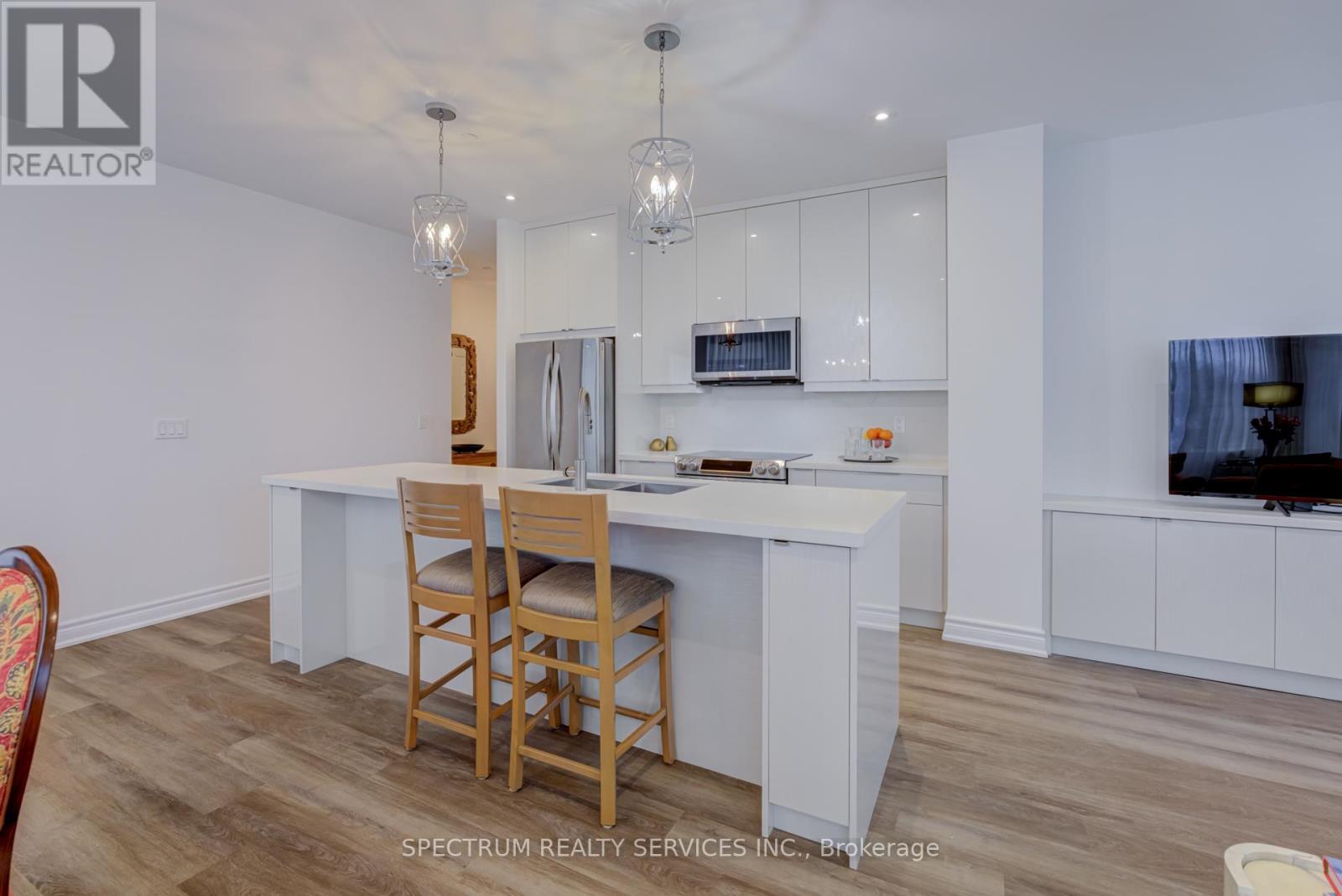 205 - 980 Yonge Street, Toronto, Ontario  M4W 3V8 - Photo 18 - C12360196
