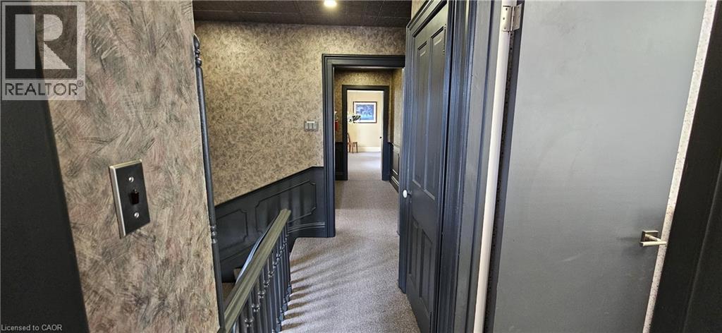 106 Young Street W, Kitchener, Ontario  N2H 4Z4 - Photo 4 - 40762872