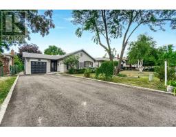 20 GLENFOREST ROAD