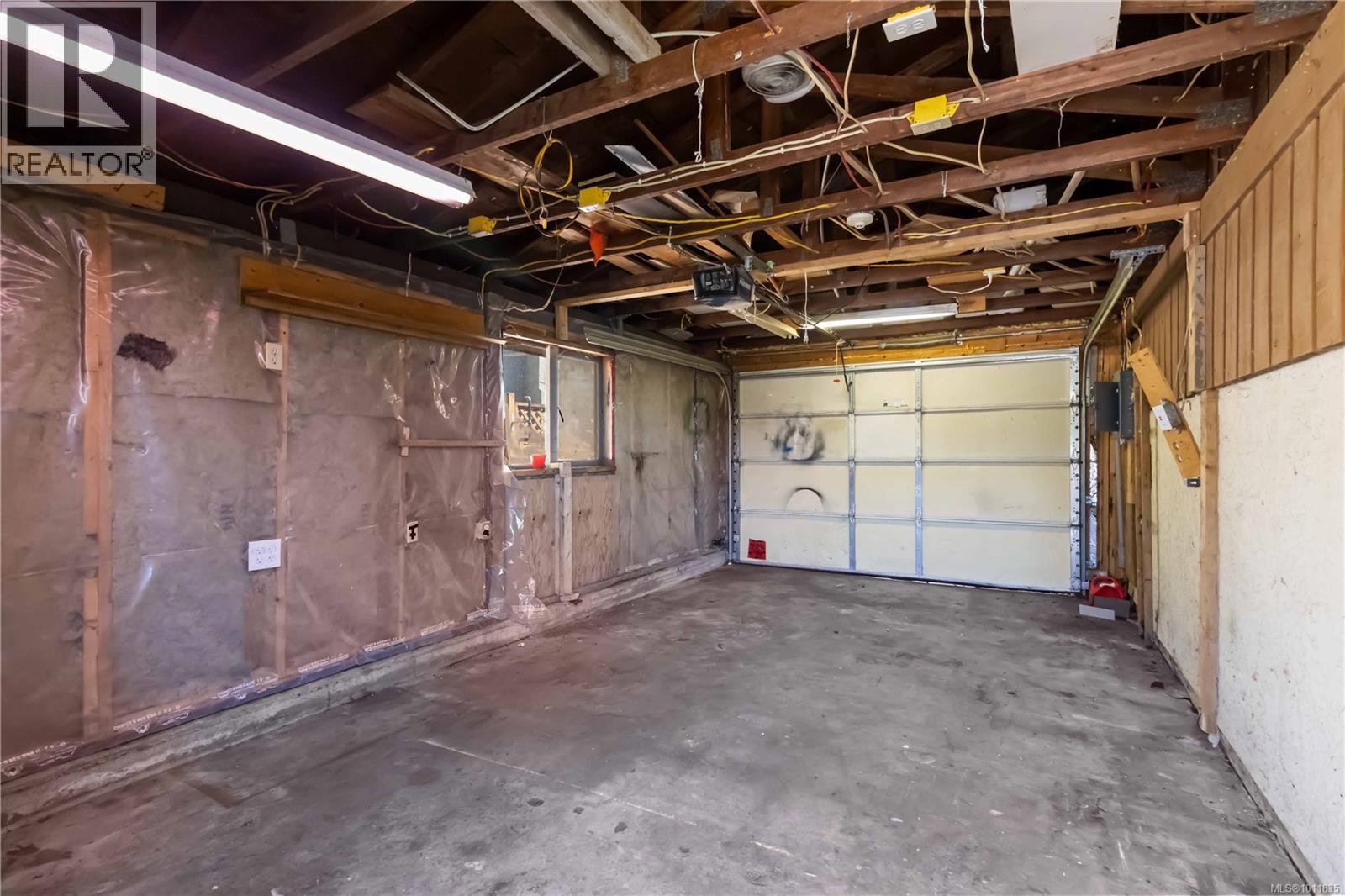 4131 Barrington Rd, Saanich, British Columbia  V8Z 6B4 - Photo 27 - 1011835