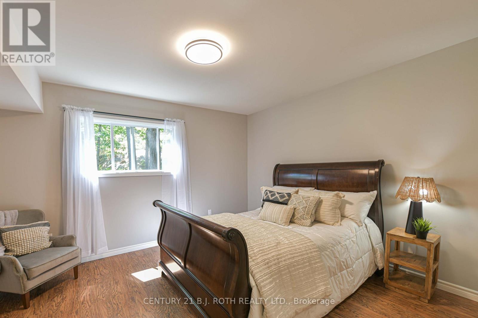 3193 Muskoka Street, Severn, Ontario  L0K 2B0 - Photo 47 - S12356341