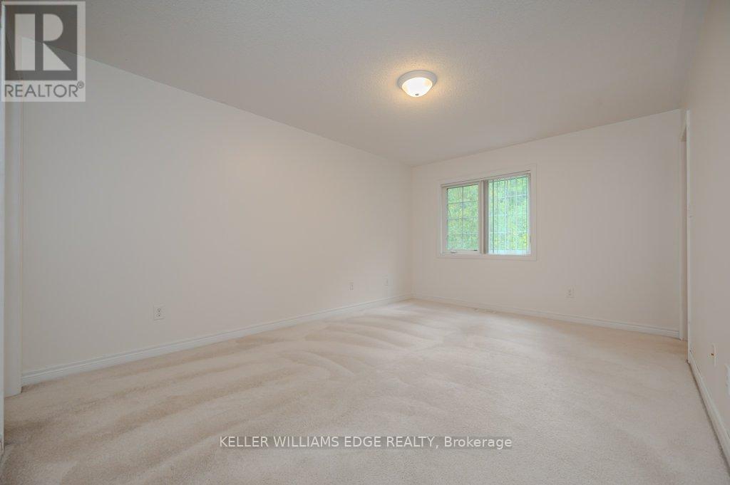 30 - 233 Duskywing Way, Oakville, Ontario  L6L 0C5 - Photo 12 - W12346046