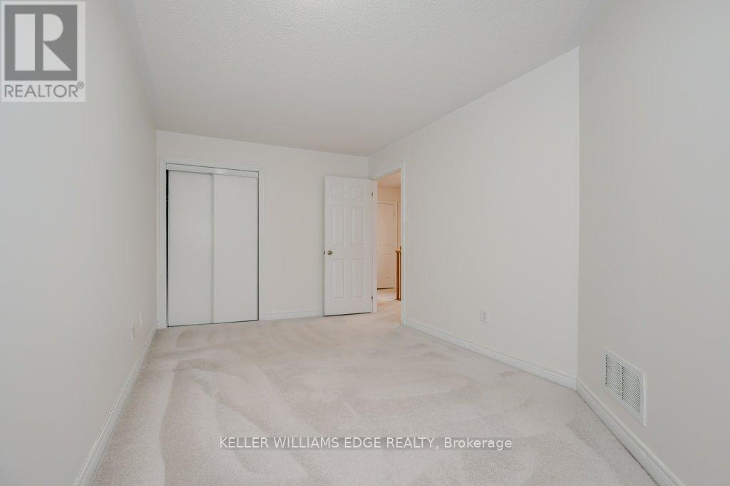 30 - 233 Duskywing Way, Oakville, Ontario  L6L 0C5 - Photo 22 - W12346046