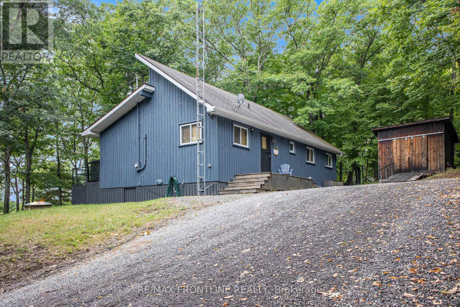 133 MINERS POINT ROAD, Tay Valley, Ontario