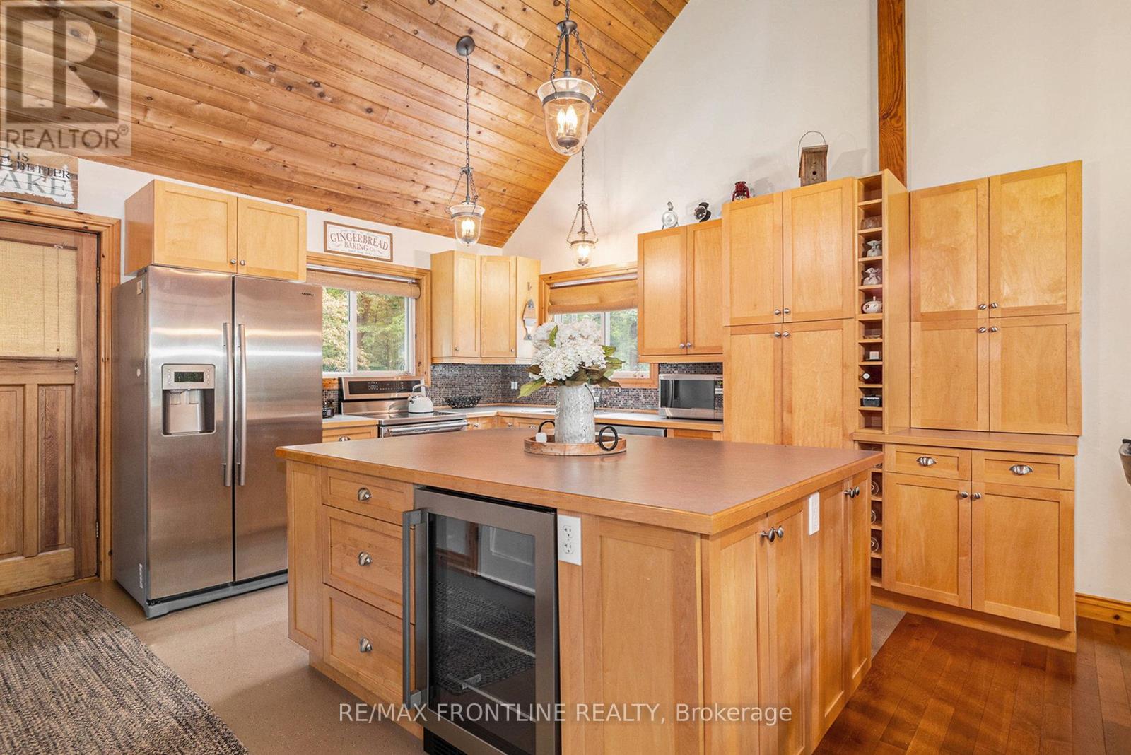 133 Miners Point Road, Tay Valley, Ontario  K7H 3C5 - Photo 5 - X12360270
