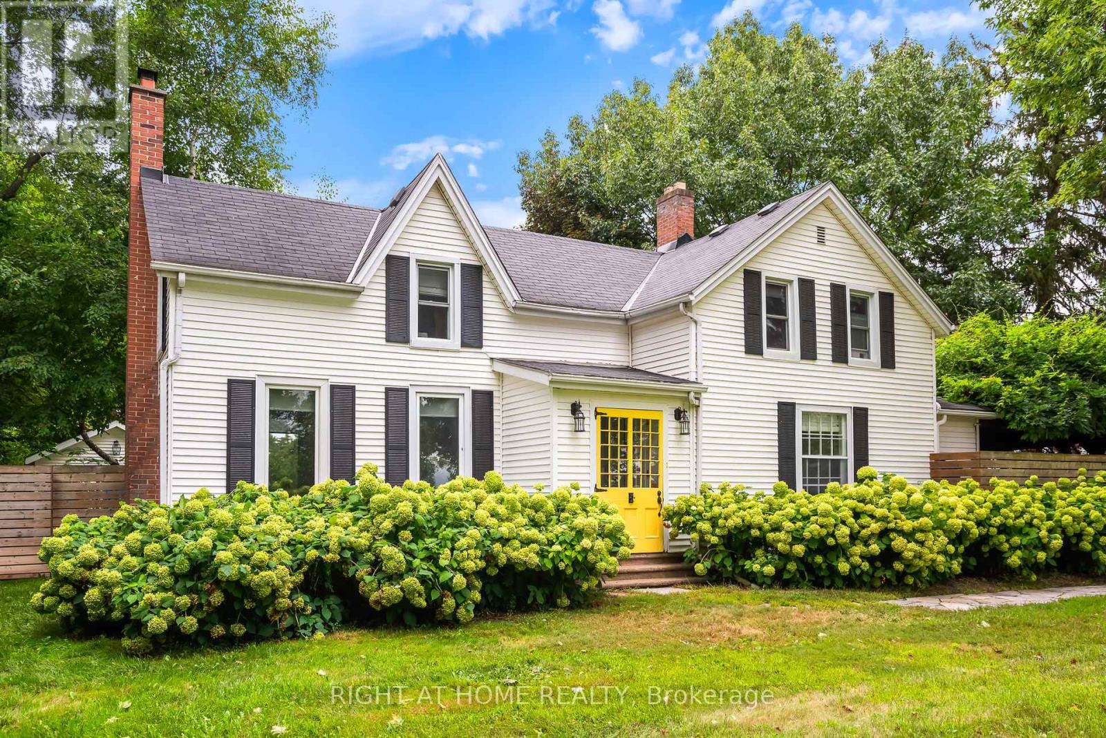 Property at 14894 NIAGARA RIVER PARKWAY image 1