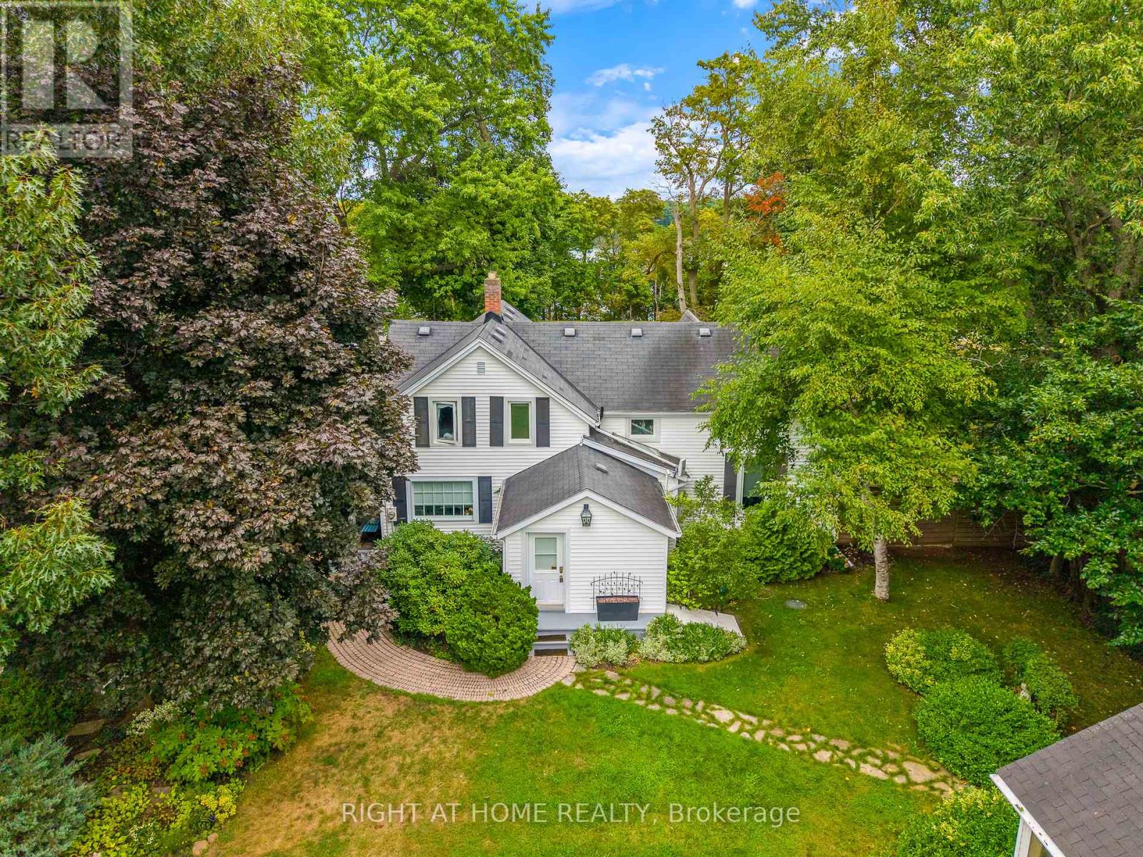 14894 Niagara River Parkway, Niagara-On-The-Lake, Ontario  L0S 1J0 - Photo 48 - X12360174