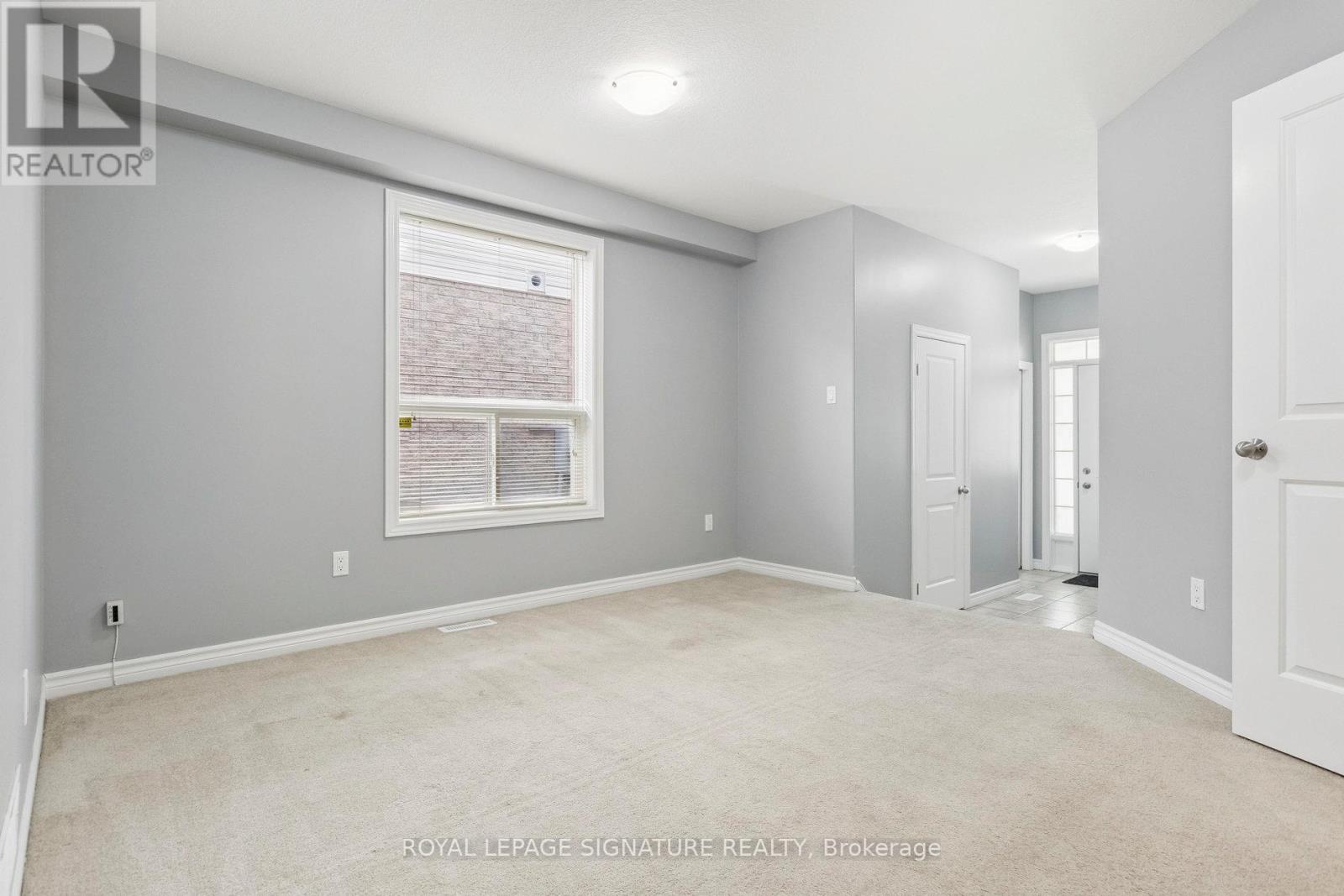 30 Vipond Street, Guelph, Ontario  N1E 0G9 - Photo 10 - X12360184