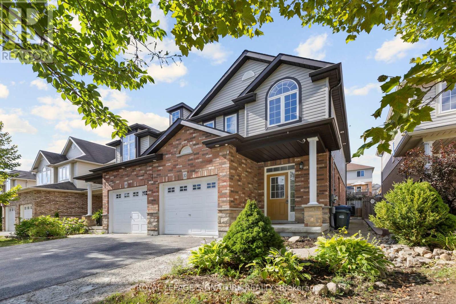 30 Vipond Street, Guelph, Ontario  N1E 0G9 - Photo 4 - X12360184