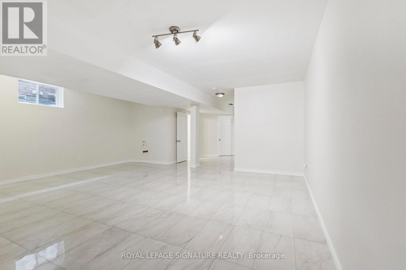 30 Vipond Street, Guelph, Ontario  N1E 0G9 - Photo 44 - X12360184