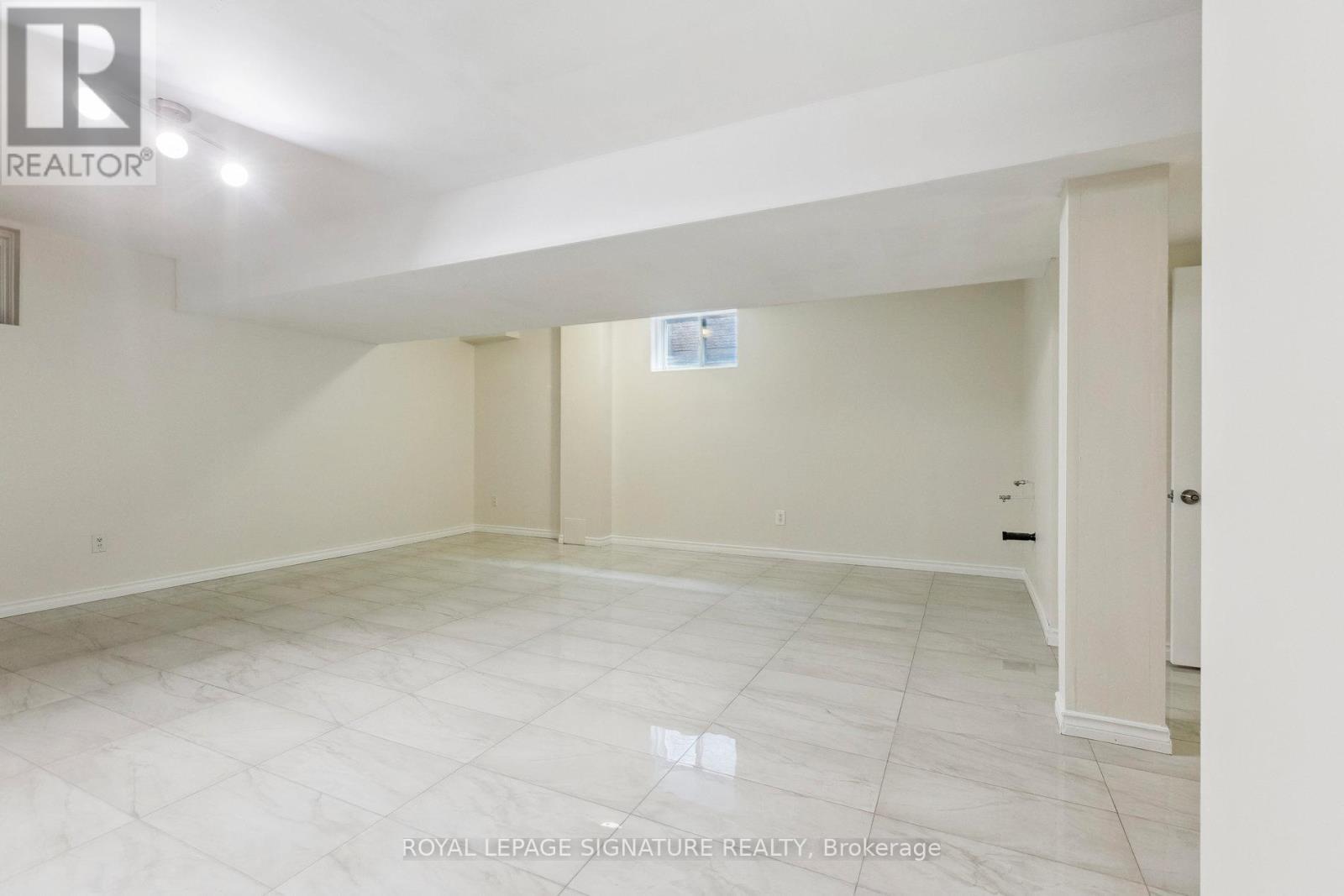 30 Vipond Street, Guelph, Ontario  N1E 0G9 - Photo 45 - X12360184