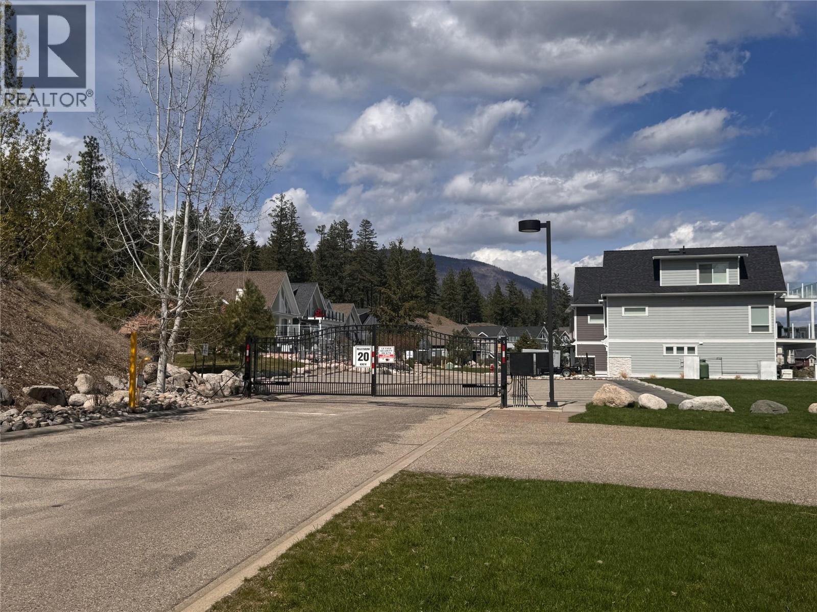 6995 Terazona Drive Lot# 467, Kelowna, British Columbia  V1Z 3V9 - Photo 19 - 10360302