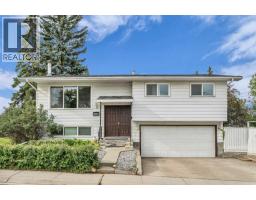 403 Queen Alexandra Way Se Queensland, Calgary, Ca