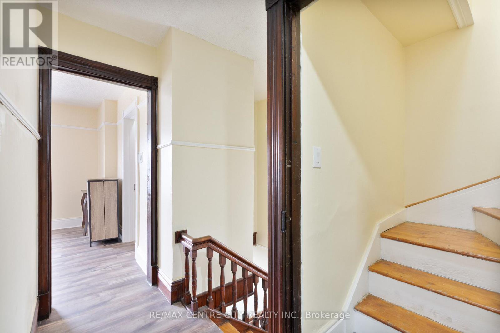 79 Scott Street, St. Thomas, Ontario  N5P 1L1 - Photo 28 - X12360337