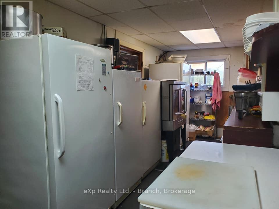 147 Government Road, Kirkland Lake, Ontario  P0K 1J0 - Photo 15 - T12360299