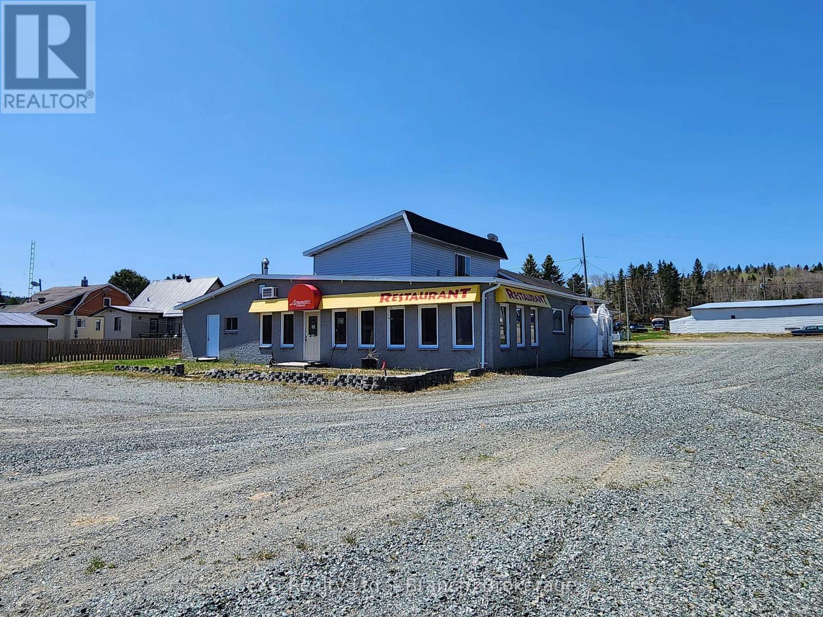 147 Government Road, Kirkland Lake, Ontario  P0K 1J0 - Photo 2 - T12360299