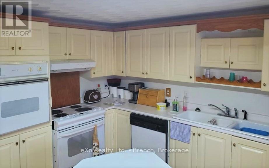 147 Government Road, Kirkland Lake, Ontario  P0K 1J0 - Photo 28 - T12360299