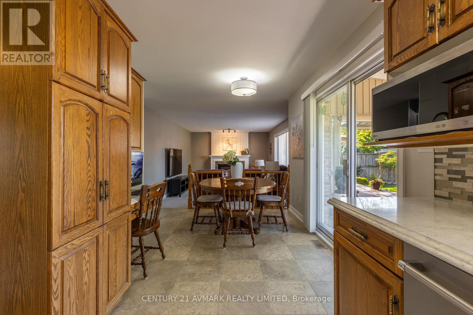 154 Michael Drive, Welland, Ontario  L3C 7B7 - Photo 20 - X12360285