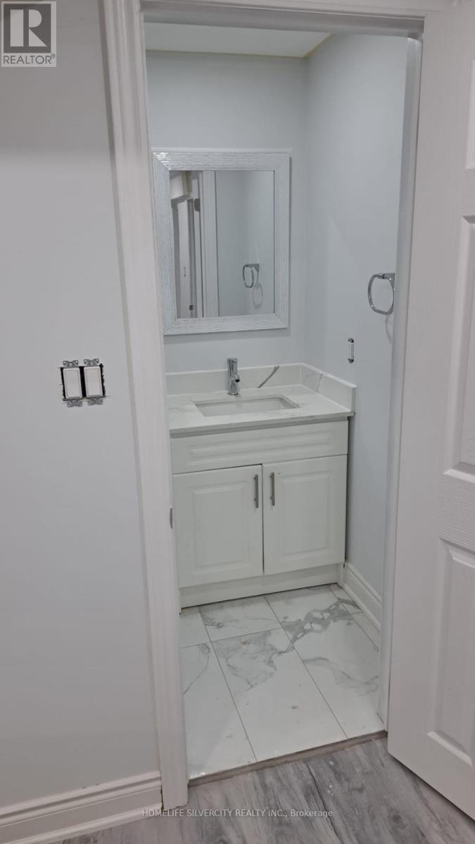 14 Rembrandt Crescent, Brampton, Ontario  L6Y 3M8 - Photo 38 - W12360250